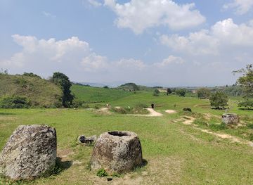 laos/xieng-khouang-plateau/landmark/plain-of-jars-tour