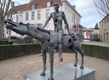 belgium/bruges-coast/landmark/the-four-horsemen-of-the-apocalypse