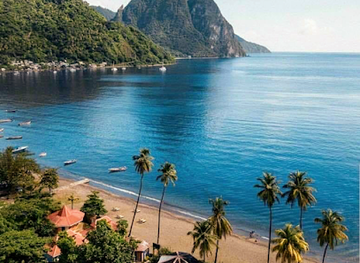 saint-lucia/soufriere/landmark/dilroytours