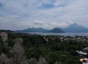 indonesia/maluku/landmark/kebun-cengkeh