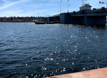 wisconsin/sturgeon-bay/landmark/martin-park