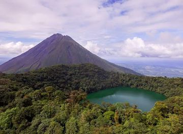 costa-rica/arenal-volcano-area/landmark/chato-volcano
