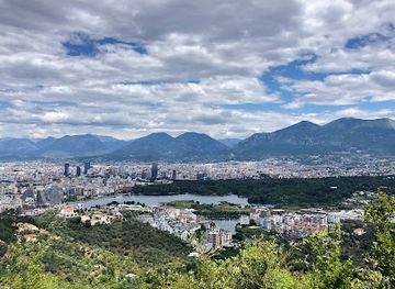 albania/tirana/landmark/lapidari