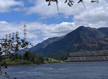 washington/northern-cascades/landmark/fort-cascades-historic-site
