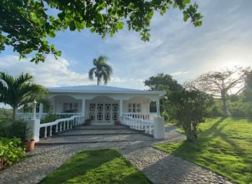 dominican-republic/samana/landmark/casa-blanca-samana