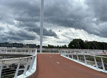 netherlands/eindhoven/landmark/hovenring