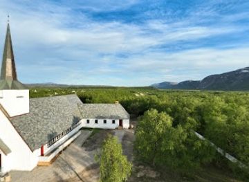 norway/finnmark/landmark/lakselv-church