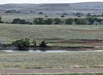 kansas/glaciated-region/landmark/gypsum-hills-scenic-byway-info-kiosk