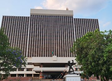 zambia/lusaka/landmark/freedom-statue