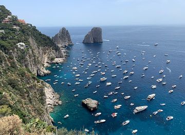 italy/sorrento/landmark/sorrento-boat-tours-amalfi-coast-dream