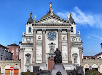 italy/turin/landmark/basilica-di-maria-ausiliatrice