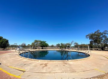 australia/central-west/landmark/artesian-bore-baths
