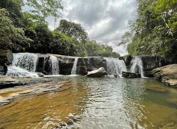 sri-lanka/ratnapura/landmark/dumpus-ella