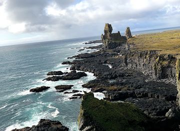 iceland/snæfellsnes-peninsula/landmark/bjoogarourinn-snafellsjokull