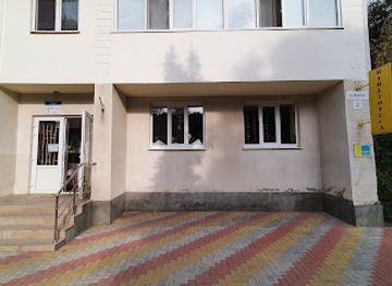 moldova/cricova-wine-cellars/landmark/biblioteca-publica-cricova