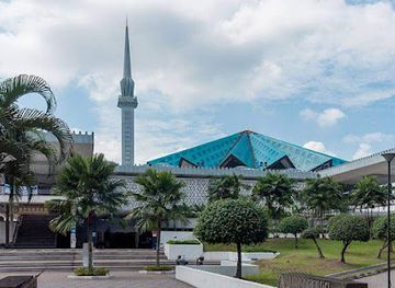 malaysia/central-region/landmark/national-mosque-of-malaysia