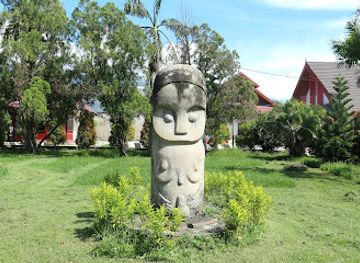 indonesia/sulawesi/landmark/museum-negeri-propinsi-sulawesi-tengah
