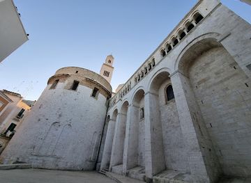 italy/bari/bari-vecchia/landmark/basilica-cattedrale-metropolitana-primaziale-san-sabino