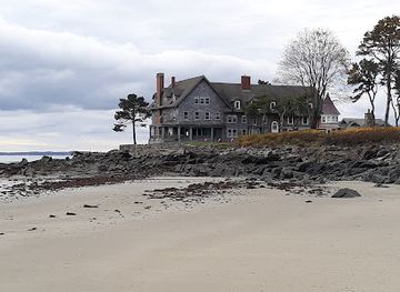 maine/kennebunkport/landmark/parson-s-beach