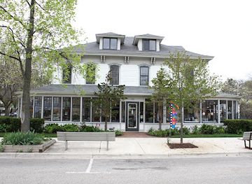 michigan/saugatuck/landmark/good-goods