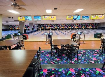 north-dakota/williston/landmark/strike-zone