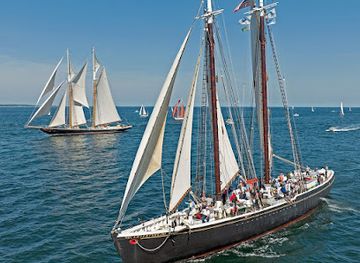 massachusetts/gloucester/landmark/schooner-adventure