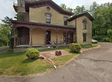 ohio/marietta/landmark/the-anchorage