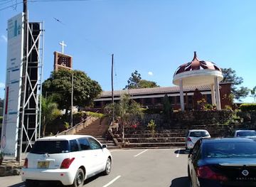 malawi/central-region/landmark/maula-cathedral