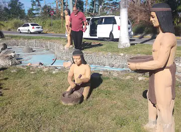 Monumento en Homenaje a los Indios Taínos - Aguadilla