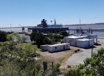 uruguay/fray-bentos/landmark/plazoleta-immigrants