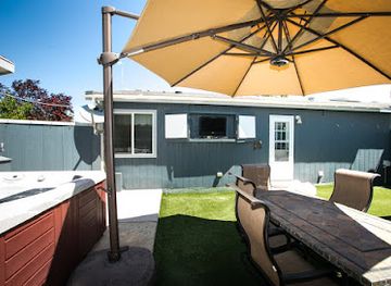 arizona/page/landmark/the-bears-den-b-b