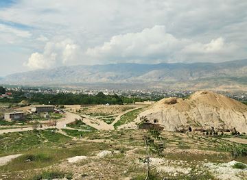 afghanistan/kabul/shar-e-naw/landmark/takht-e-rostam