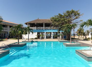 the-gambia/tendaba-camp/landmark/djembe-beach-resort
