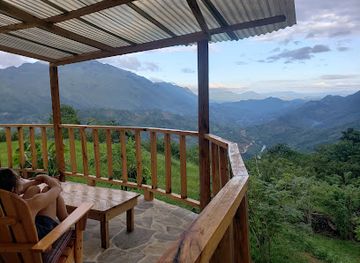 guatemala/verapaces/landmark/mountain-nest