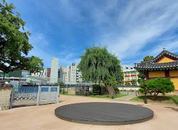 south-korea/incheon/bupyeong/landmark/bupyeong-doho-bugwan-ah