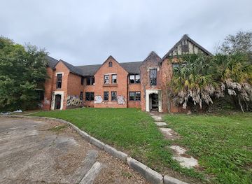 texas/port-arthur/landmark/conch-shell-wall
