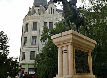 hungary/nyiregyhaza/landmark/nyirviz-palota