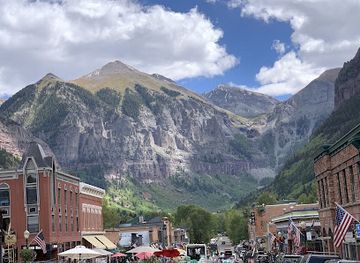 colorado/ouray/landmark/san-juan-scenic-jeep-tours