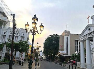 indonesia/semarang/landmark/oud-samarang-eks-borneo-soematra-maatschappij-kantoor