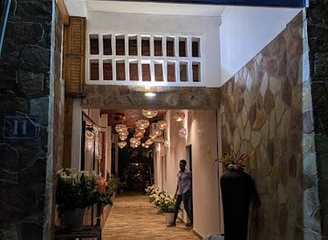 burundi/bujumbura/landmark/maison-cremerie