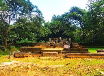 sri-lanka/polonnaruwa/landmark/vishnu-devale-no-2-vishnu-kovil