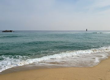 south-korea/gangneung-coastal-areas/landmark/gyeongpo-beach-sculpture-37-80560358861962-128-90770405469053