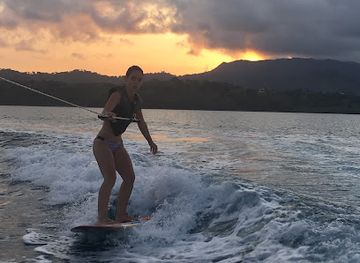 mayotte/mamoudzou/landmark/wake-up-maluja