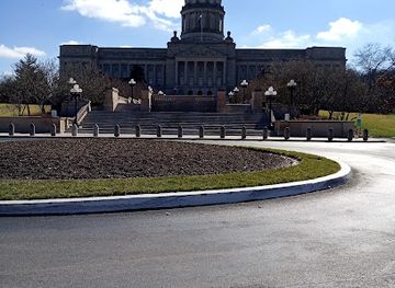 kentucky/frankfort/landmark/rebecca-ruth-candy-tours-museum