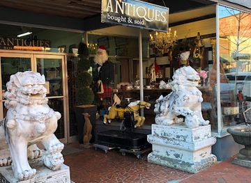 south-carolina/greer/landmark/plunder