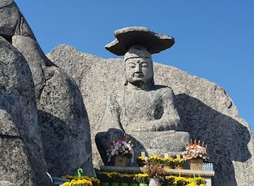 south-korea/north-gyeongsang-province/landmark/gatbawi-rock