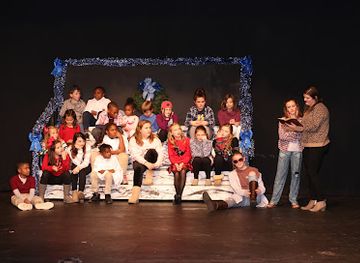 mississippi/greenwood/landmark/greenwood-little-theatre