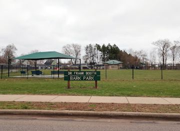 indiana/elkhart/landmark/dr-frank-booth-dog-park
