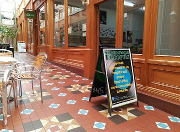 australia/new-england/landmark/new-england-records