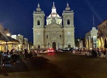 malta/xaghra/landmark/73-in-the-square